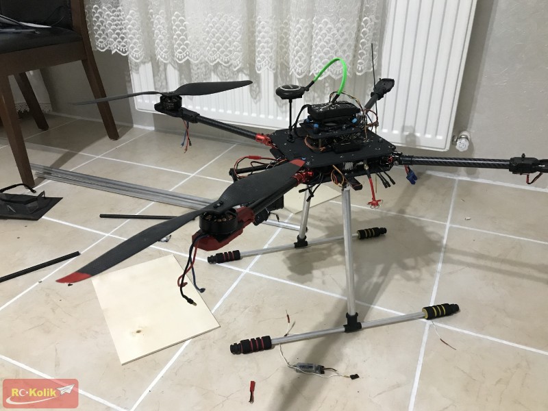 Semi-DIY Hibrit Quadcopter